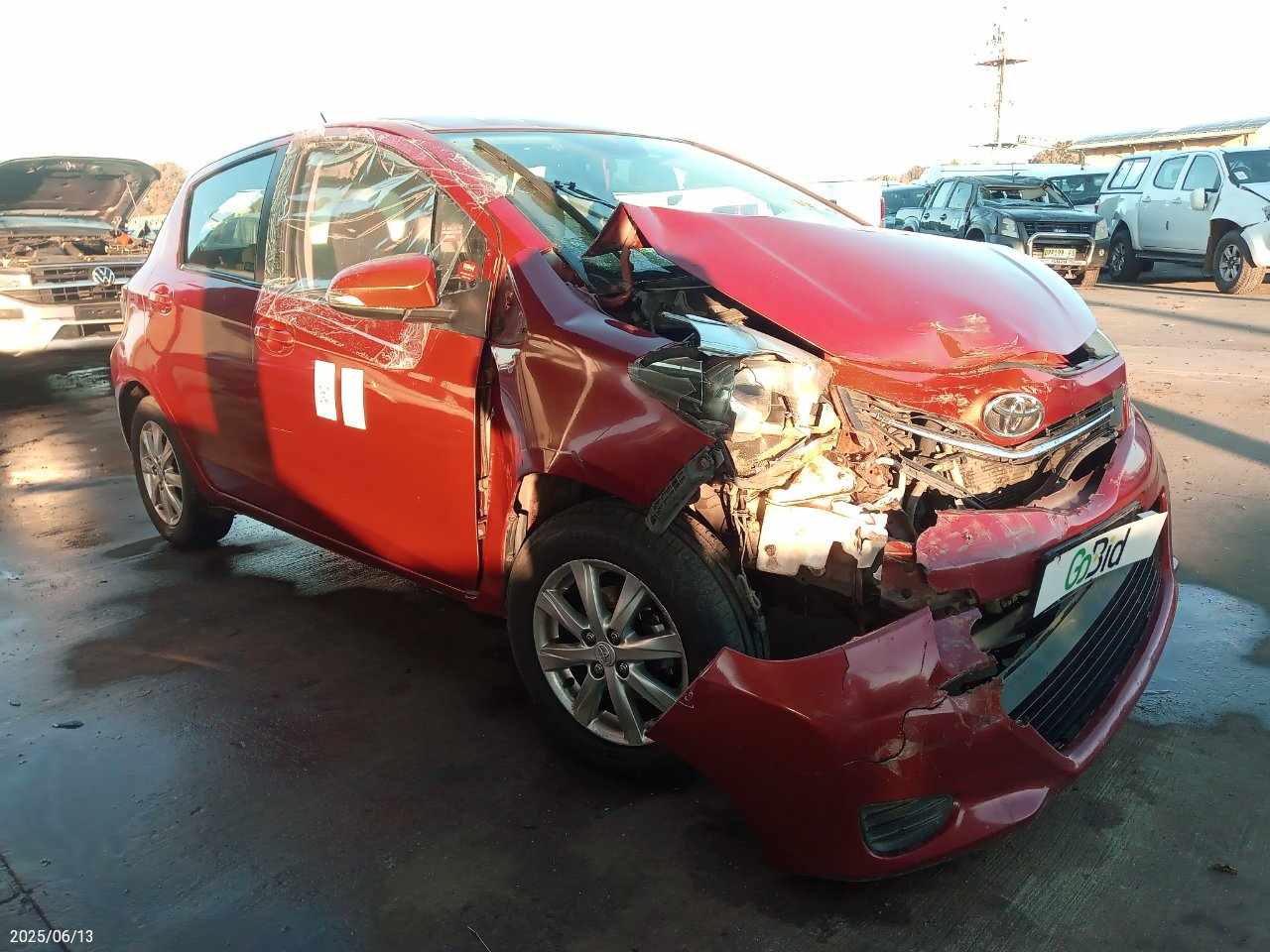 2013 TOYOTA YARIS 1.0 Xi 5Dr