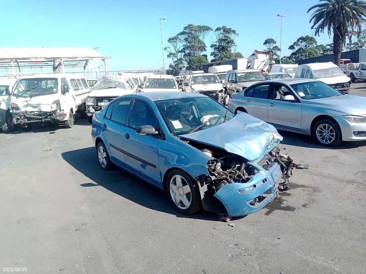 2006 VOLKSWAGEN POLO CLASSIC 1.6 TRENDLINE