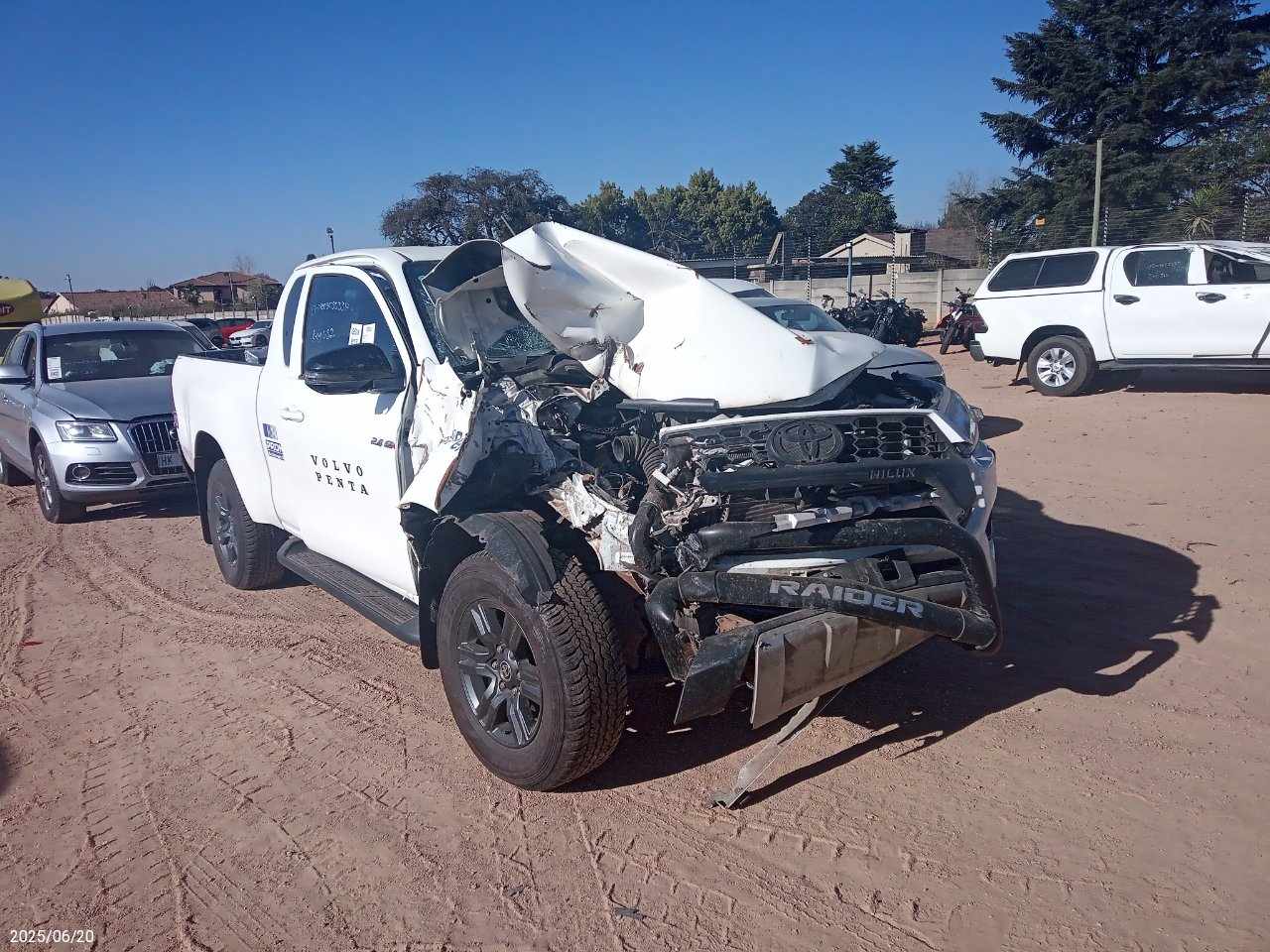 2025 TOYOTA HILUX 2.4 GD-6 RB RAIDER P/U E/CAB