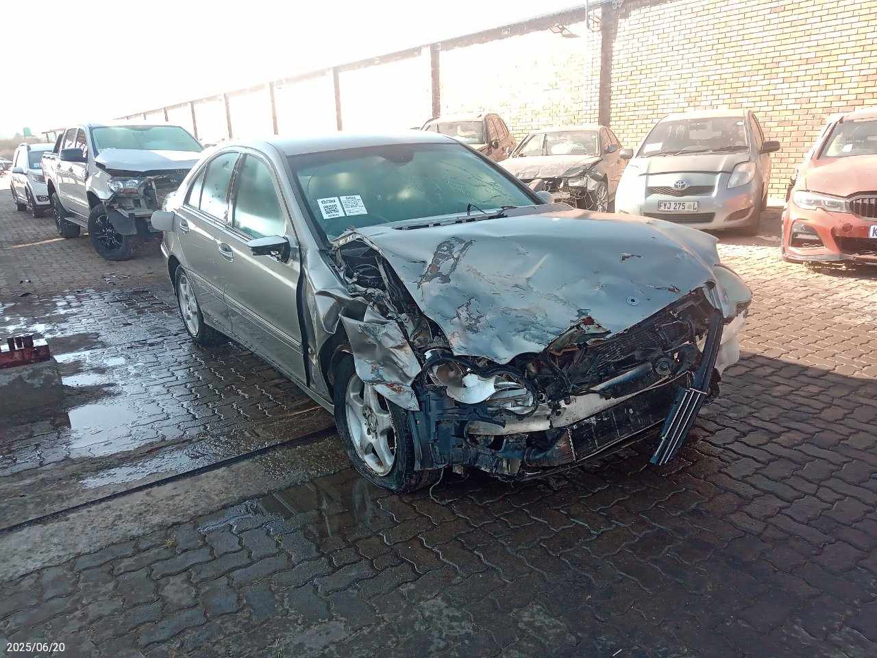 2003 MERCEDES-BENZ C180K CLASSIC