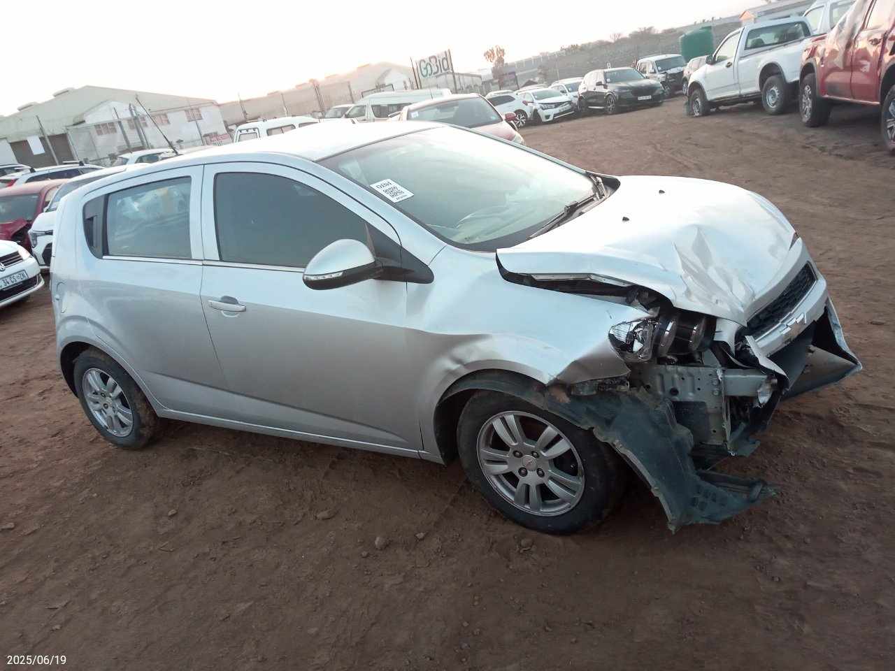 2015 CHEVROLET SONIC 1.4 LS 5DR