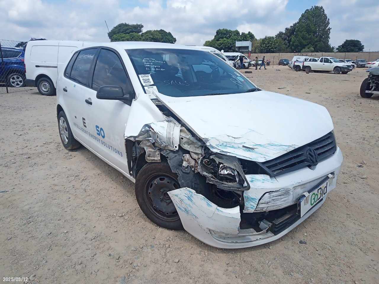 2011 VOLKSWAGEN POLO VIVO 1.4 TRENDLINE 5Dr