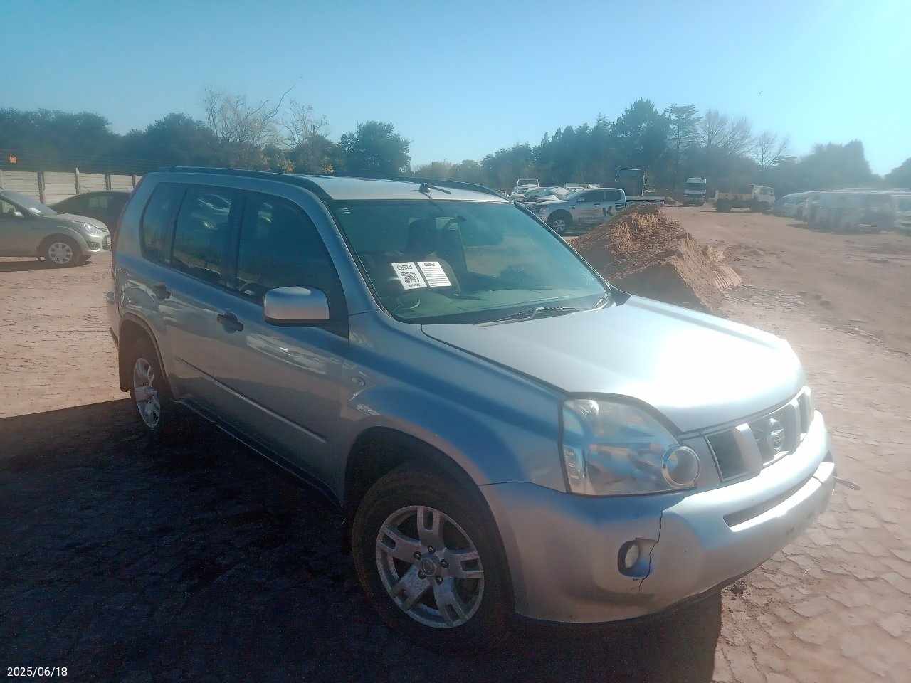 2010 NISSAN X TRAIL 2.0D XE 4X2 (R75)