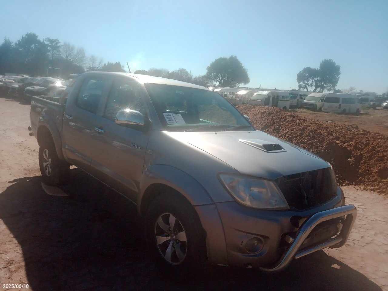2010 TOYOTA HILUX 3.0 D-4D RAIDER R/B P/U D/C