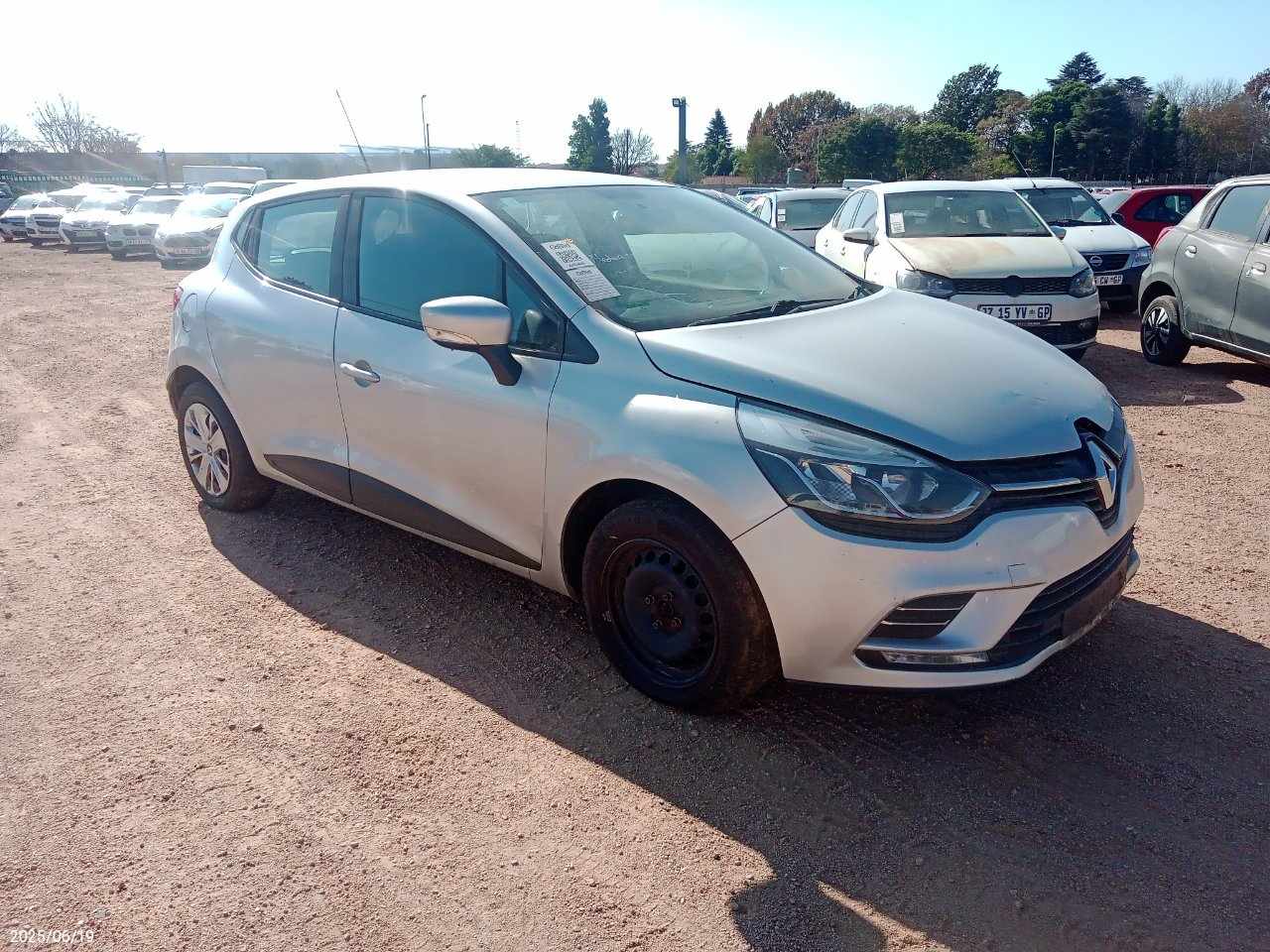 2018 RENAULT CLIO IV 900T AUTHENTIQUE 5DR (66KW)