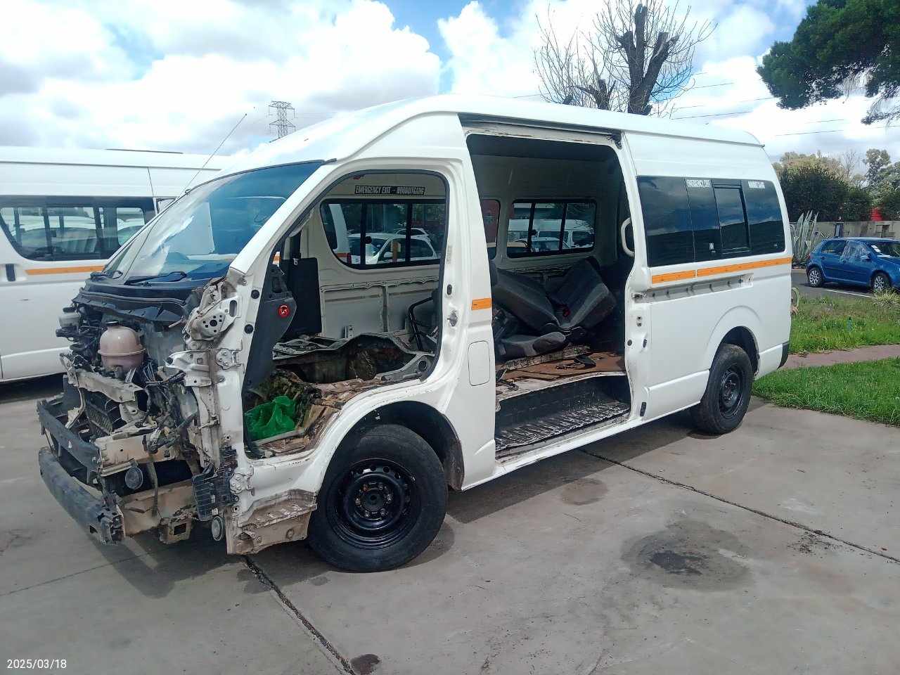TOYOTA QUANTAM