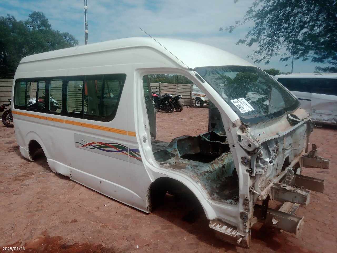 TOYOTA QUANTUM/HIACE 2.5 D-4D SESFIKILE 16s