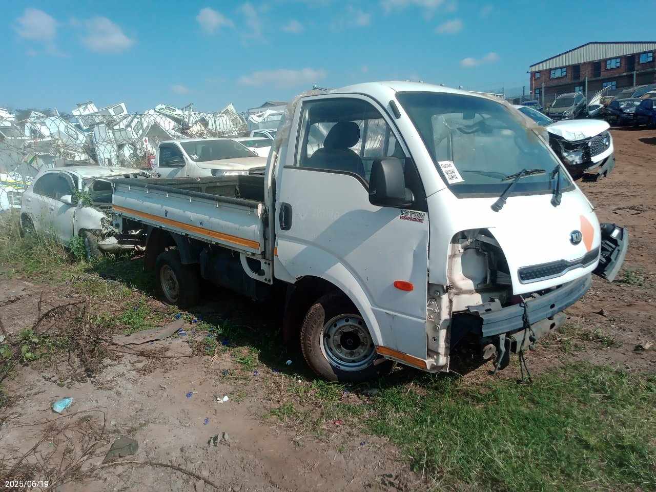 2018 KIA K 2700 WORKHORSE P/U S/C