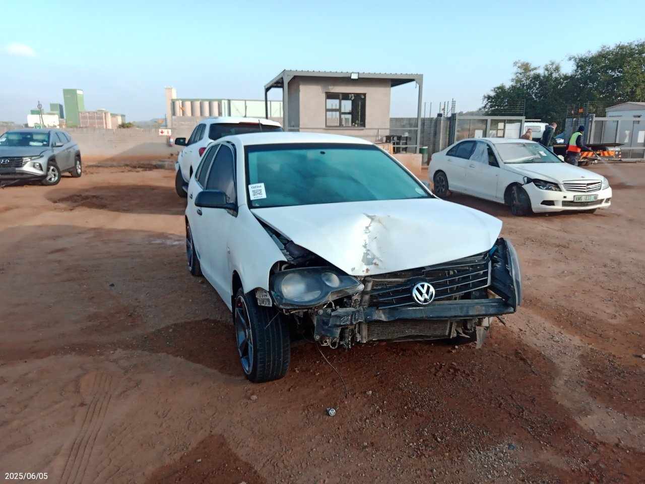 2013 VOLKSWAGEN POLO VIVO 1.4 TRENDLINE 5Dr