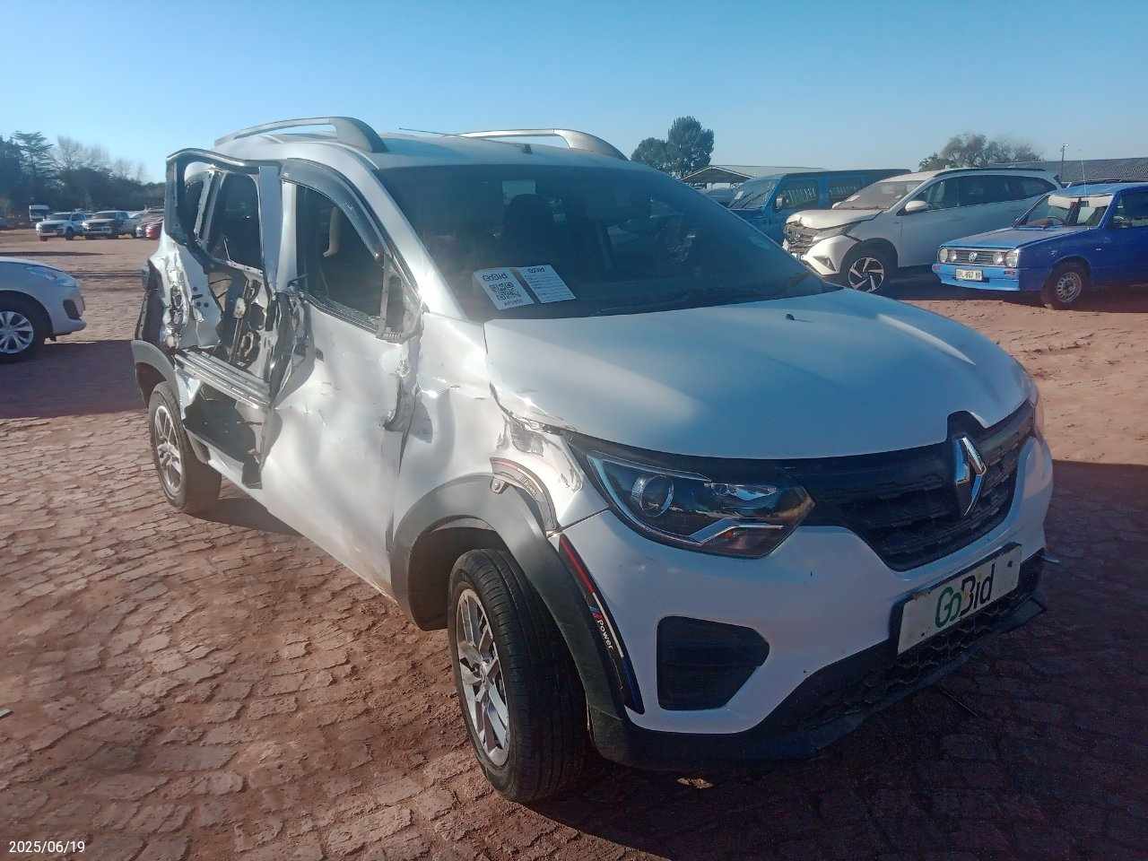 2022 RENAULT TRIBER 1.0 DYNAMIQUE / ZEN