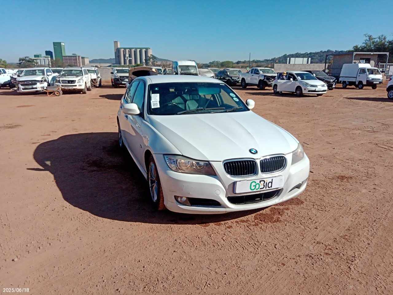 BMW SEDAN