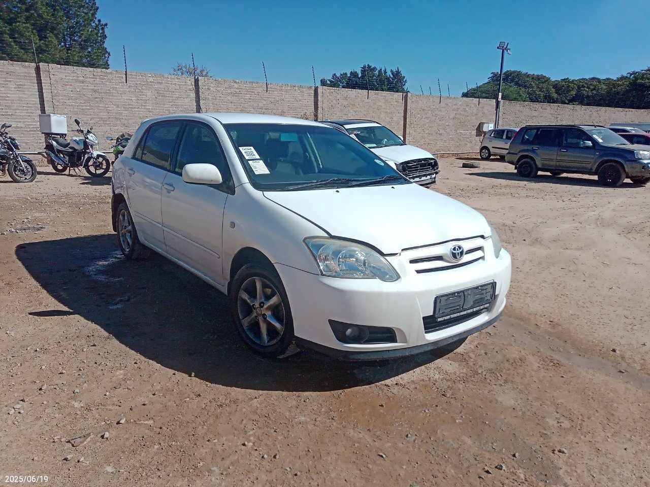 2004 TOYOTA RunX 160i RX