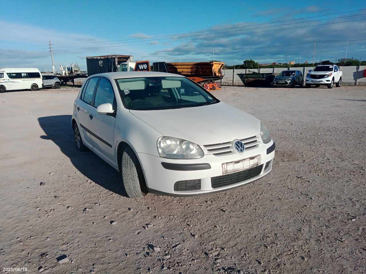 2006 VOLKSWAGEN GOLF 1.6 COMFORTLINE