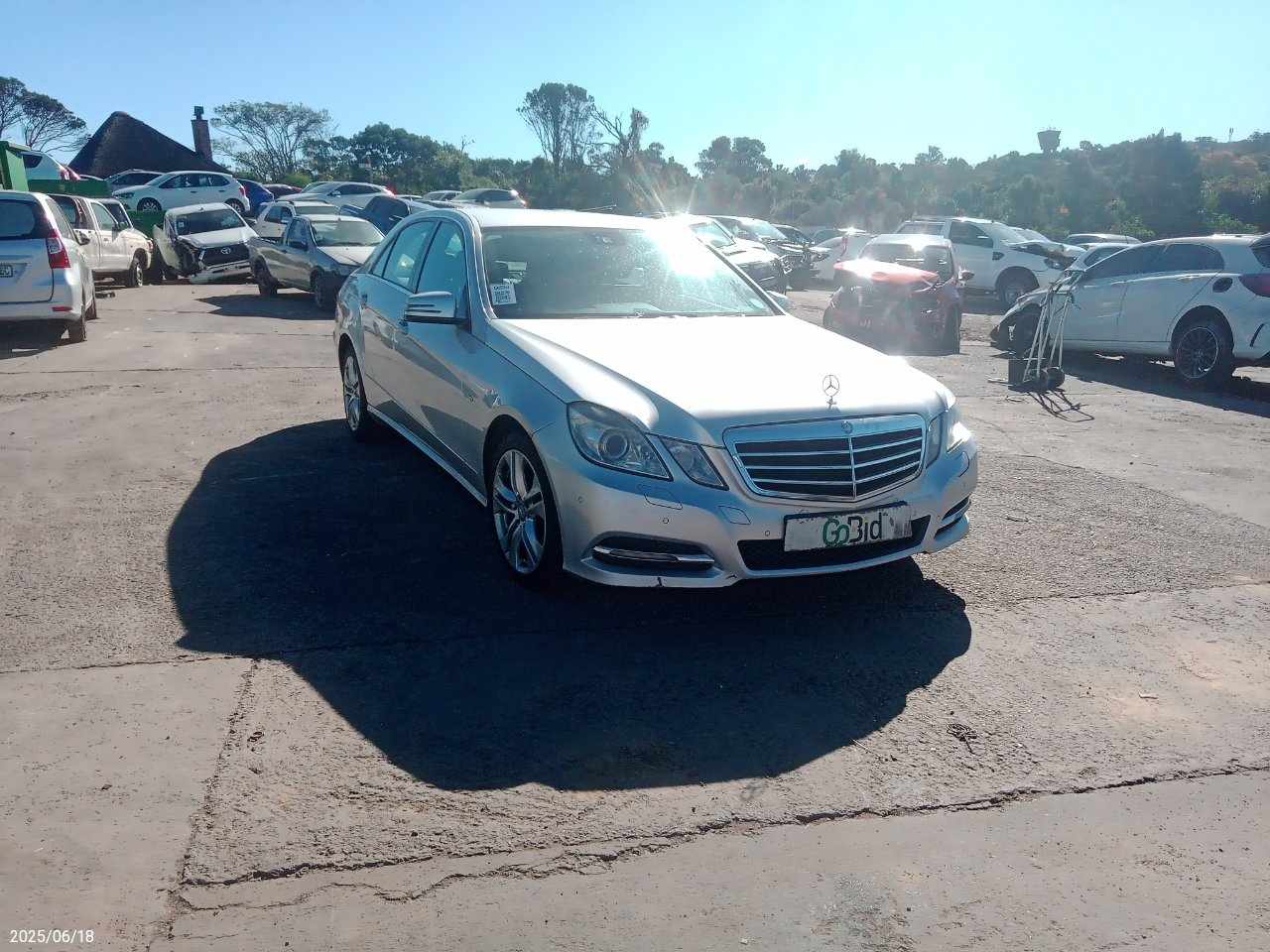 2011 MERCEDES-BENZ E CLASS SEDAN