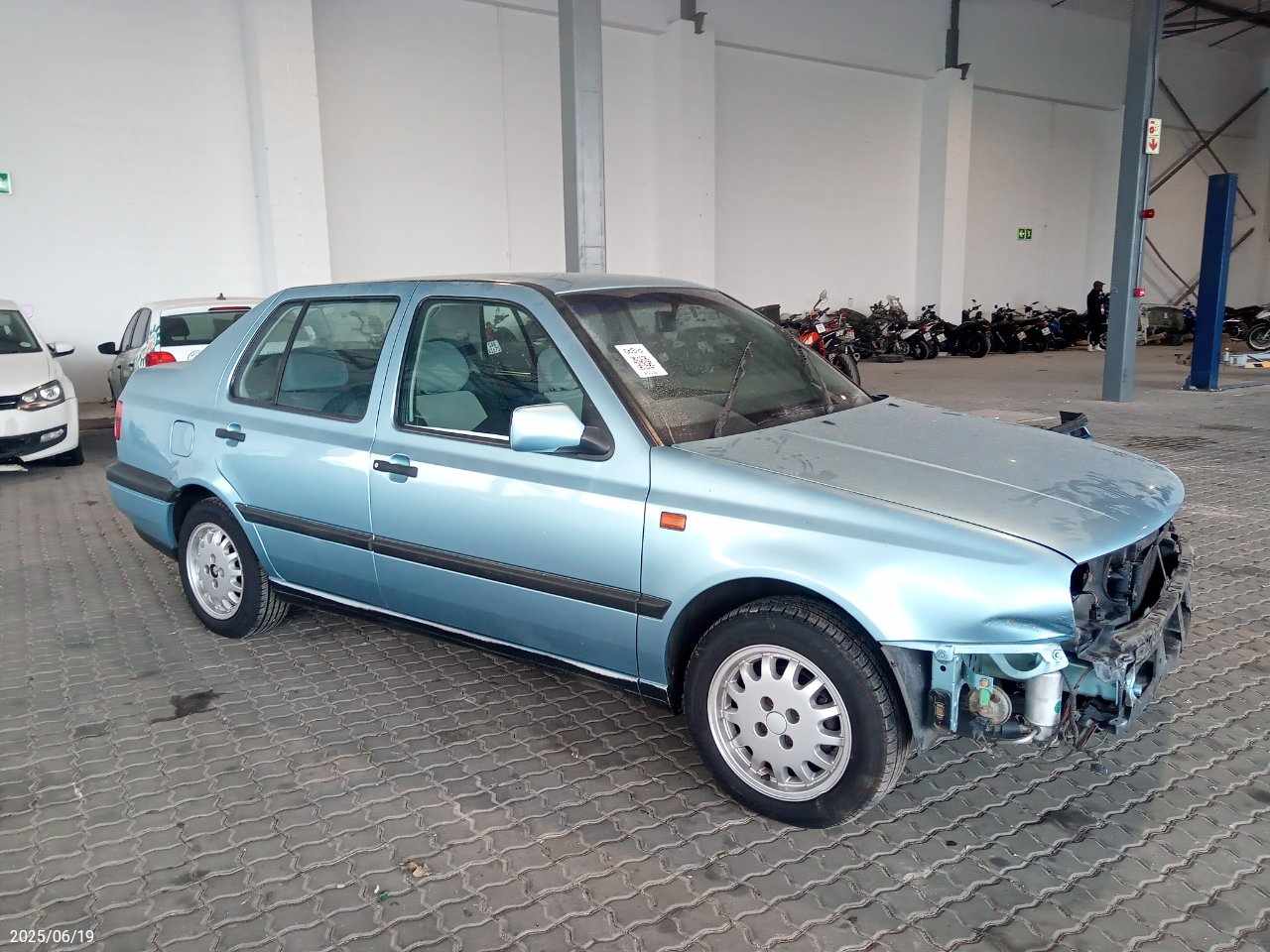 1993 VOLKSWAGEN JETTA 3 CLX 1.8 A/T