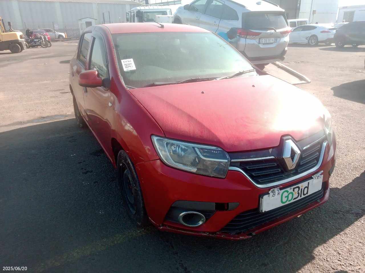 RENAULT SANDERO
