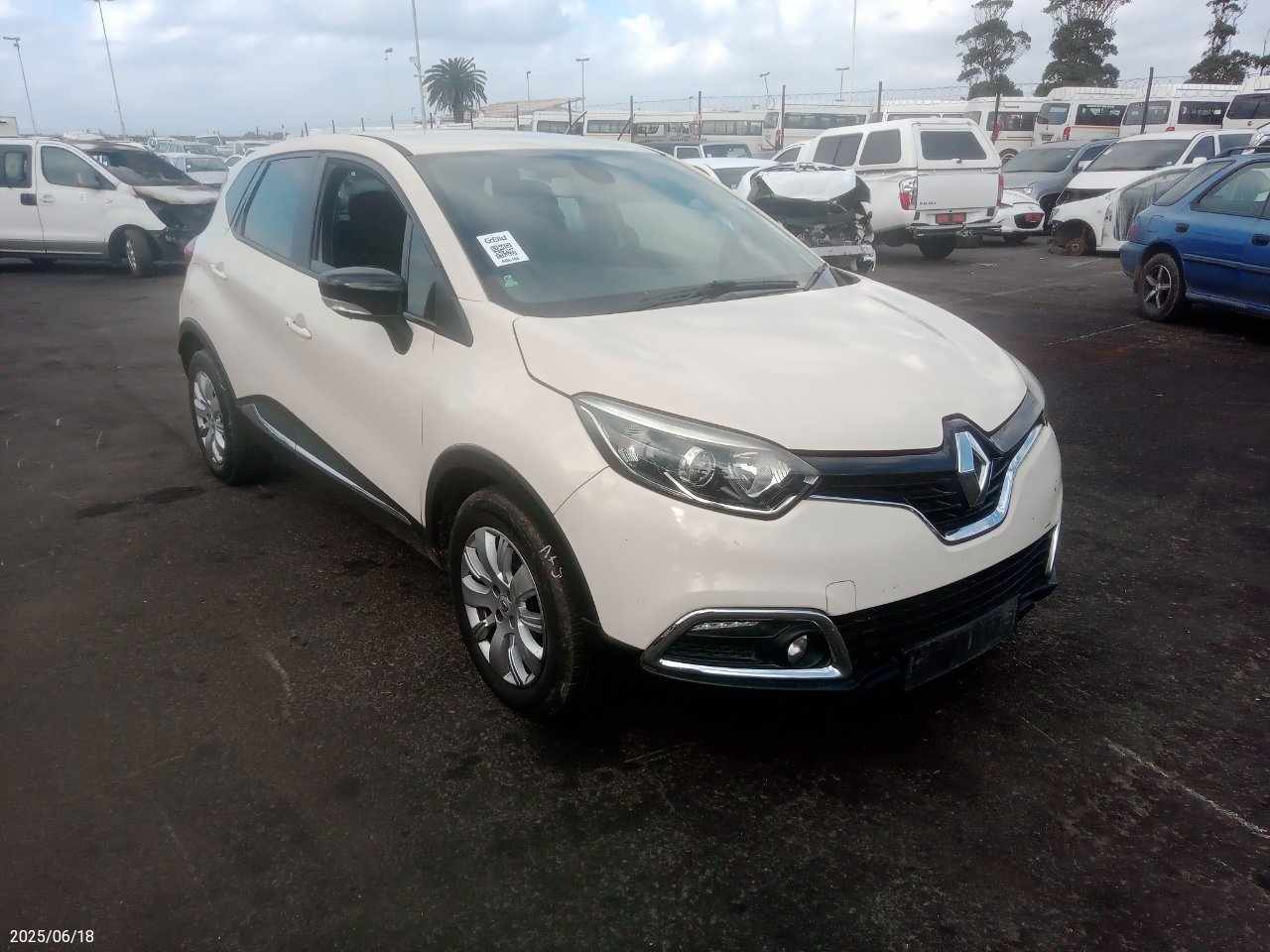 RENAULT CAPTUR