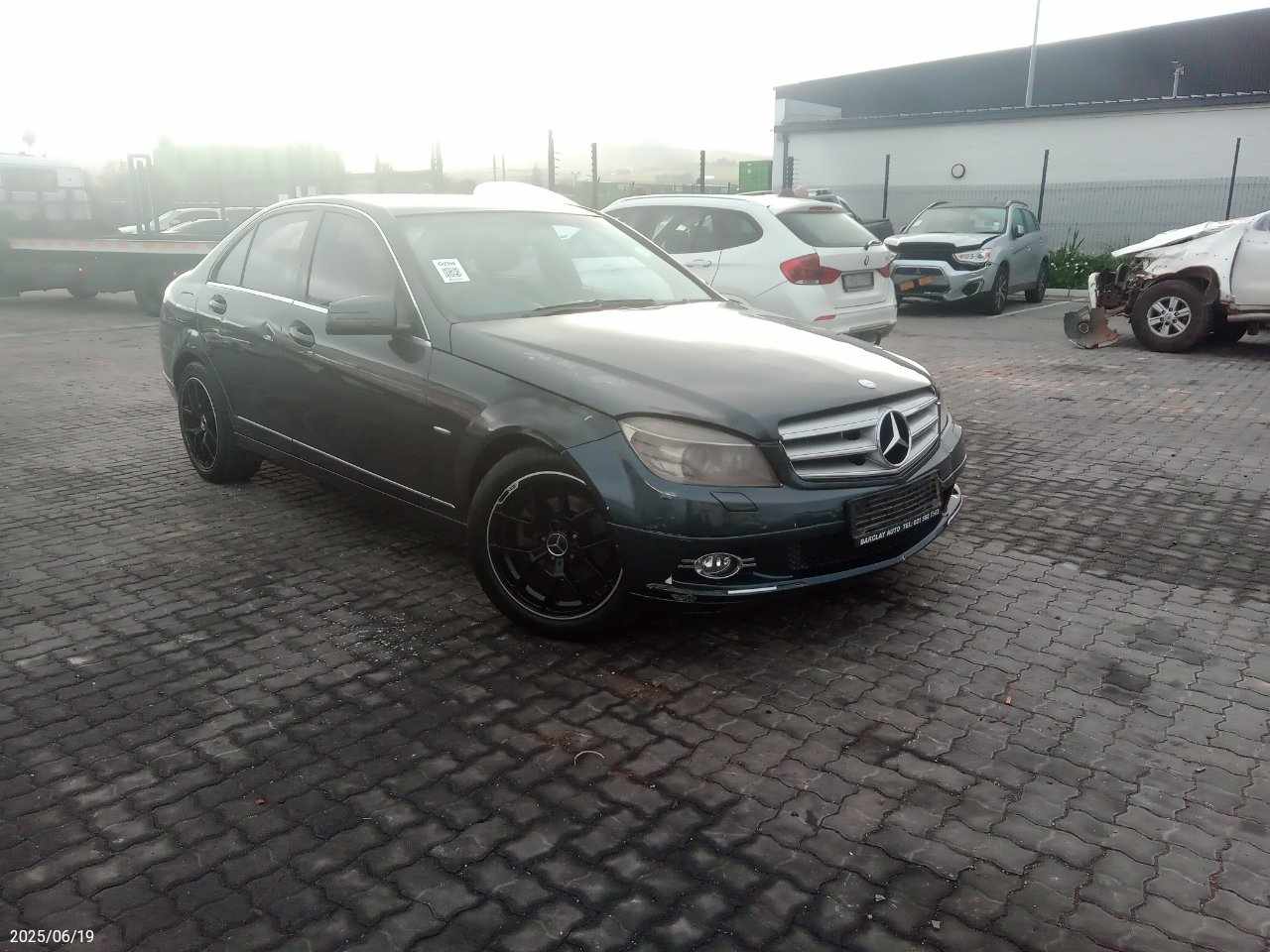 MERCEDES-BENZ W204