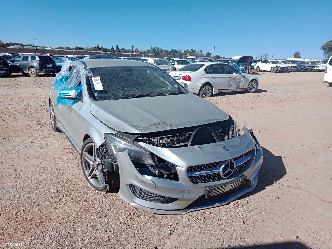2013 MERCEDES-BENZ CLA200