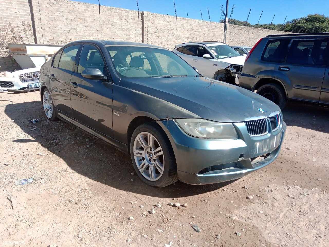 2007 BMW 323i (E90)
