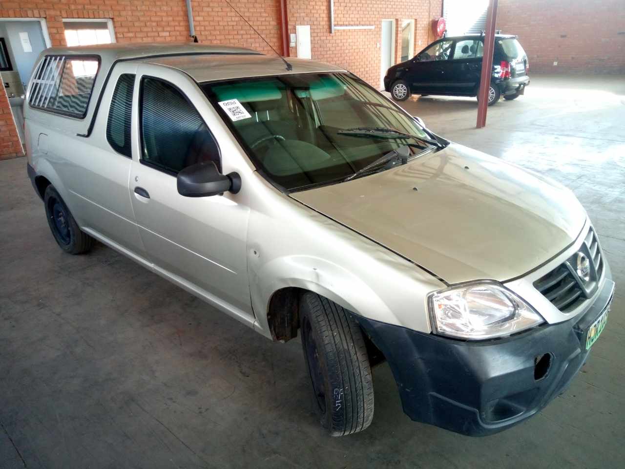 2009 NISSAN NP200 1.5 DCi  P/U S/C Gold