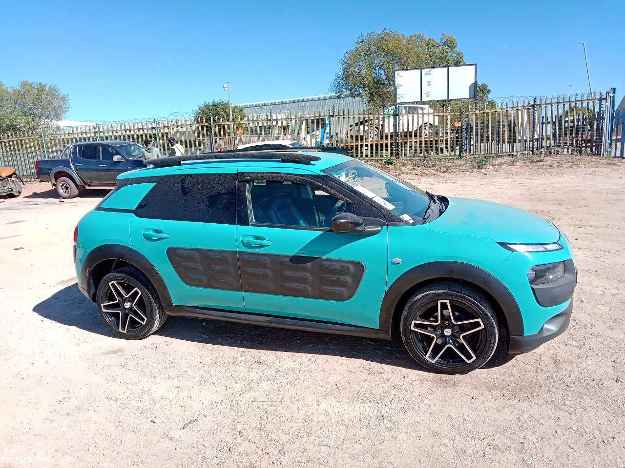 2016 CITROEN C4 CACTUS 1.2T PURETECH SHINE (81KW)