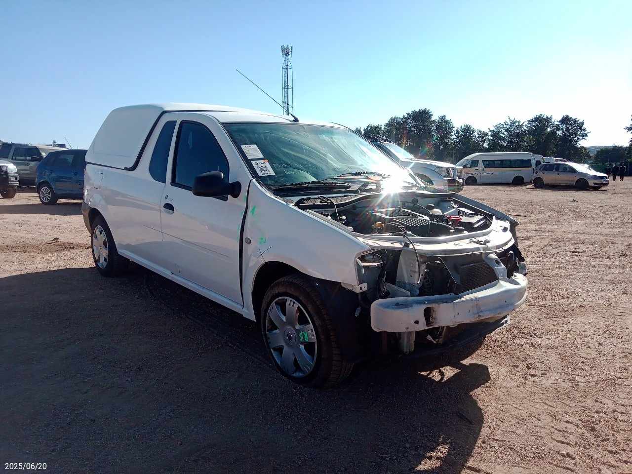 2024 NISSAN NP200 1.6  A/C SAFETY PACK P/U S/C