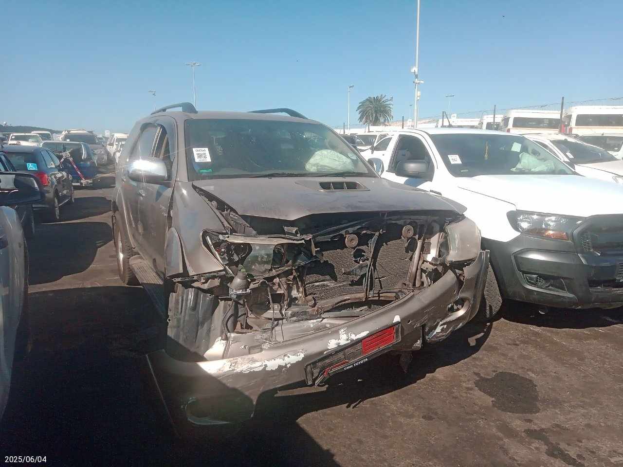 2010 TOYOTA FORTUNER 3.0D-4D R/B