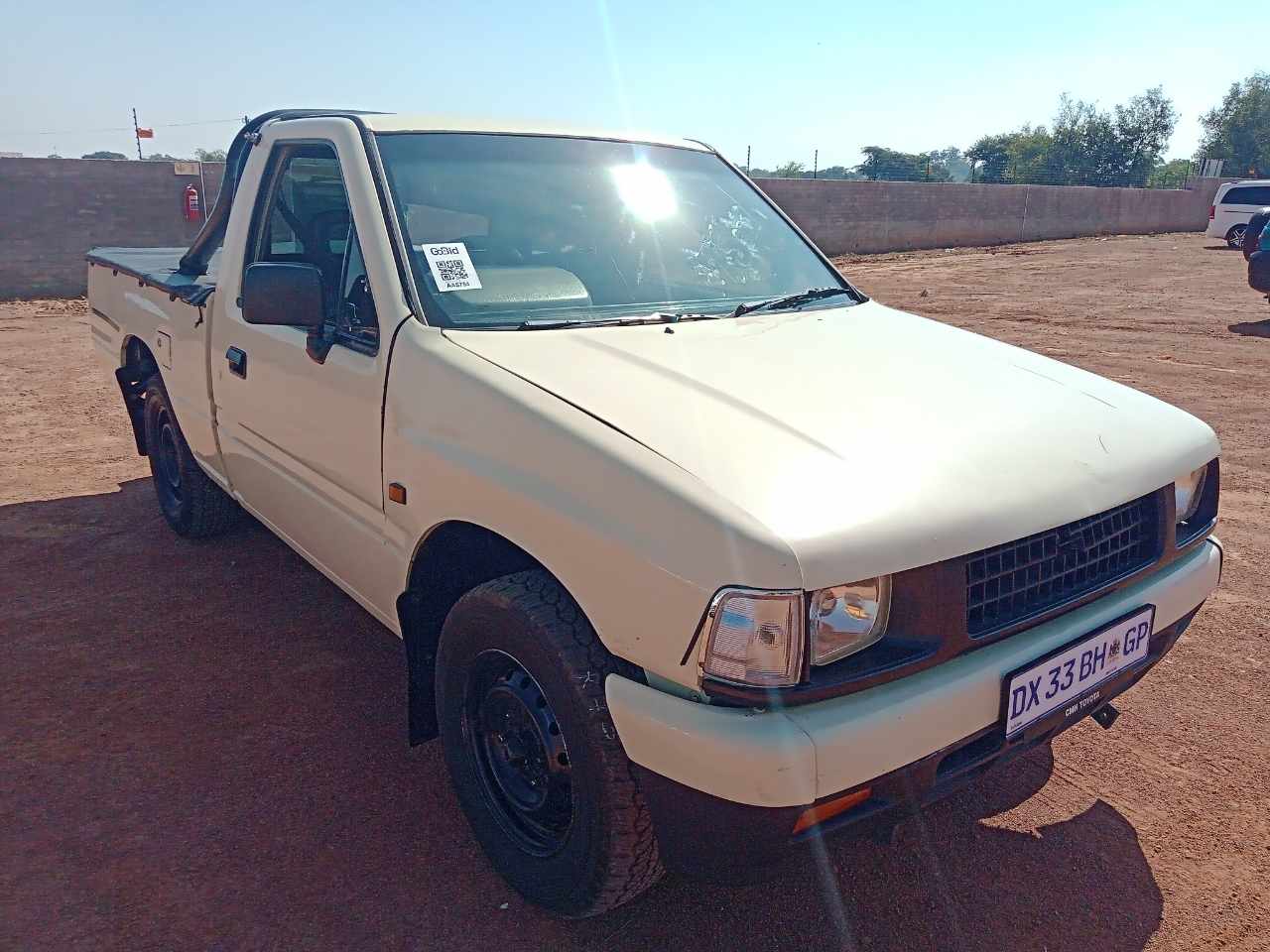 1990 ISUZU KB 250D LE SWB P/U S/C