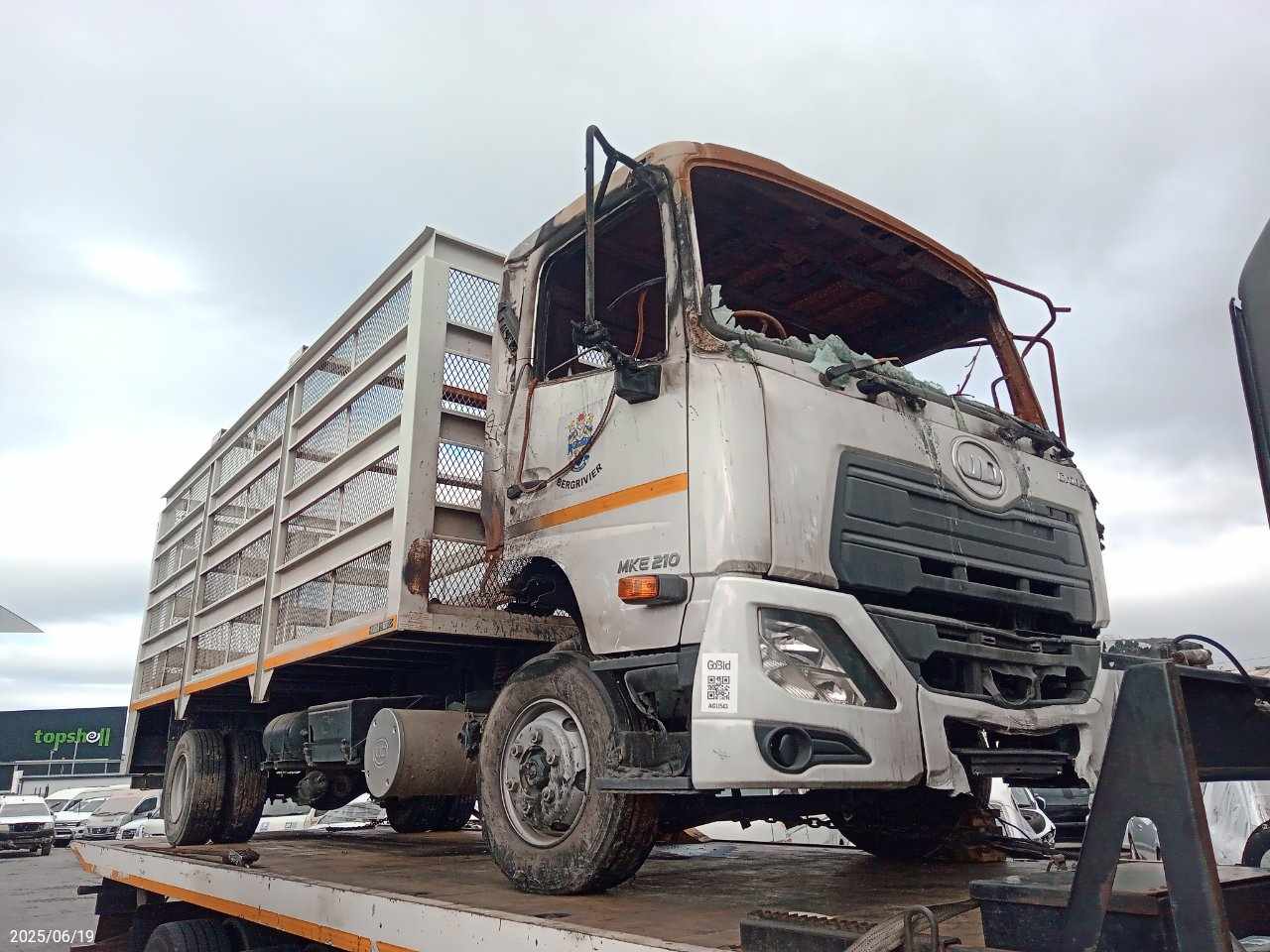 2023 UD TRUCKS CRONER MKE 210 (H40) 4X2 A/T F/C C/C