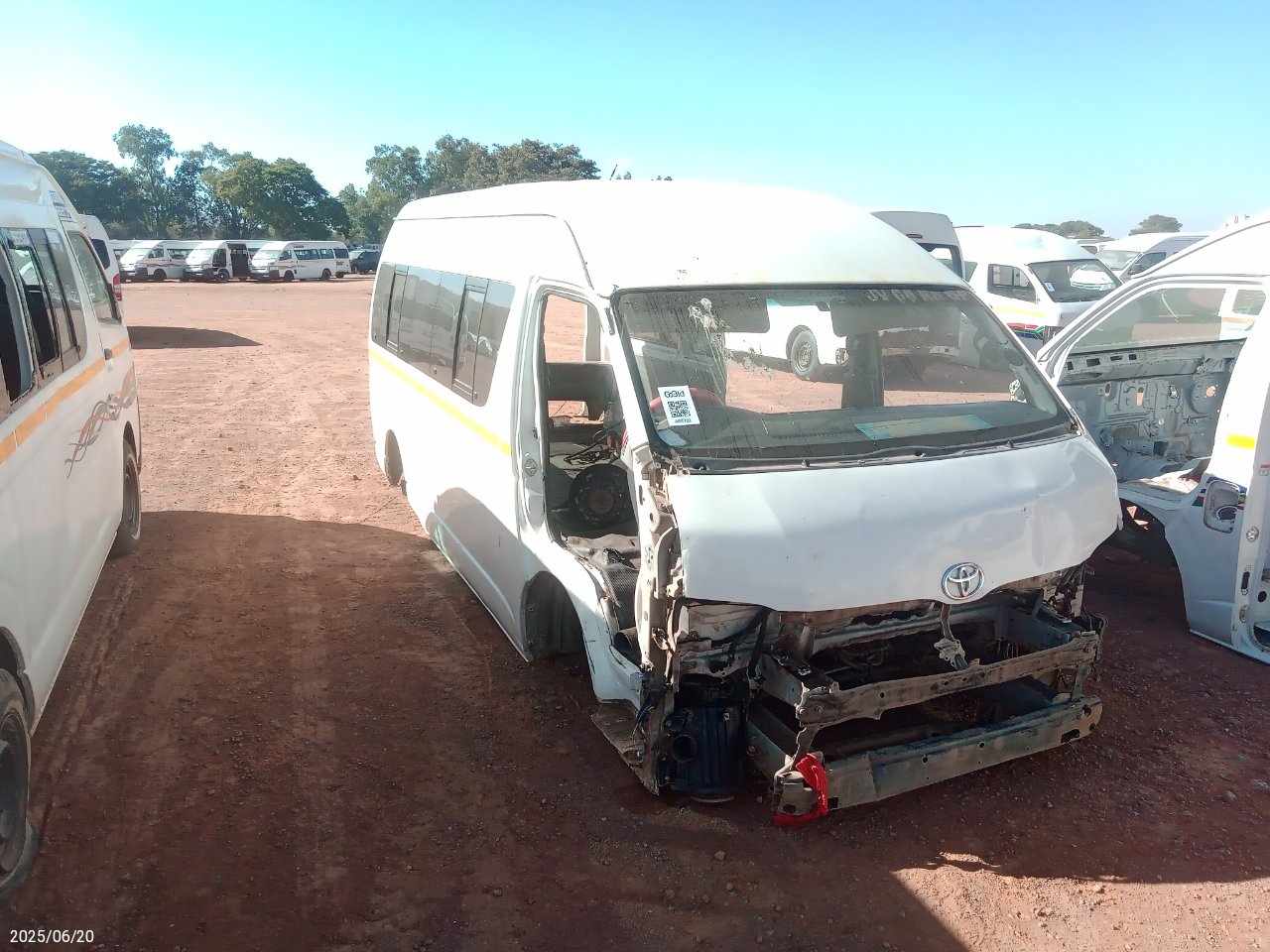 TOYOTA QUANTAM