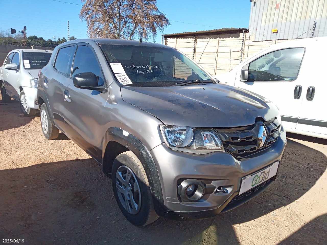 RENAULT KWID