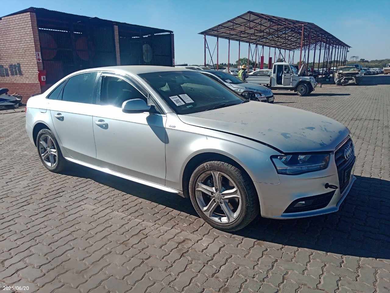 AUDI A4