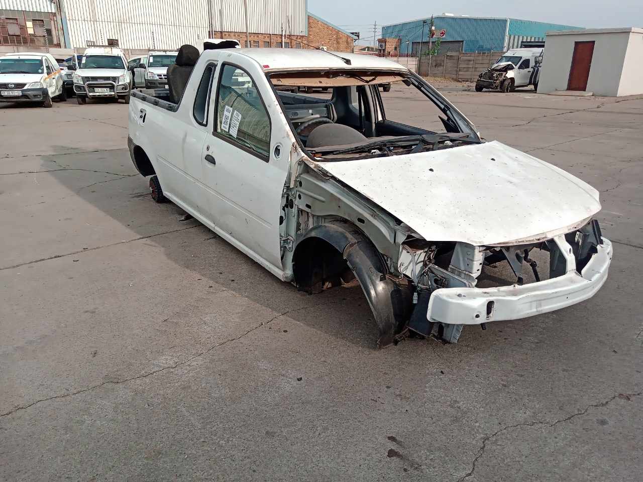 2021 NISSAN NP200 1.6  P/U S/C