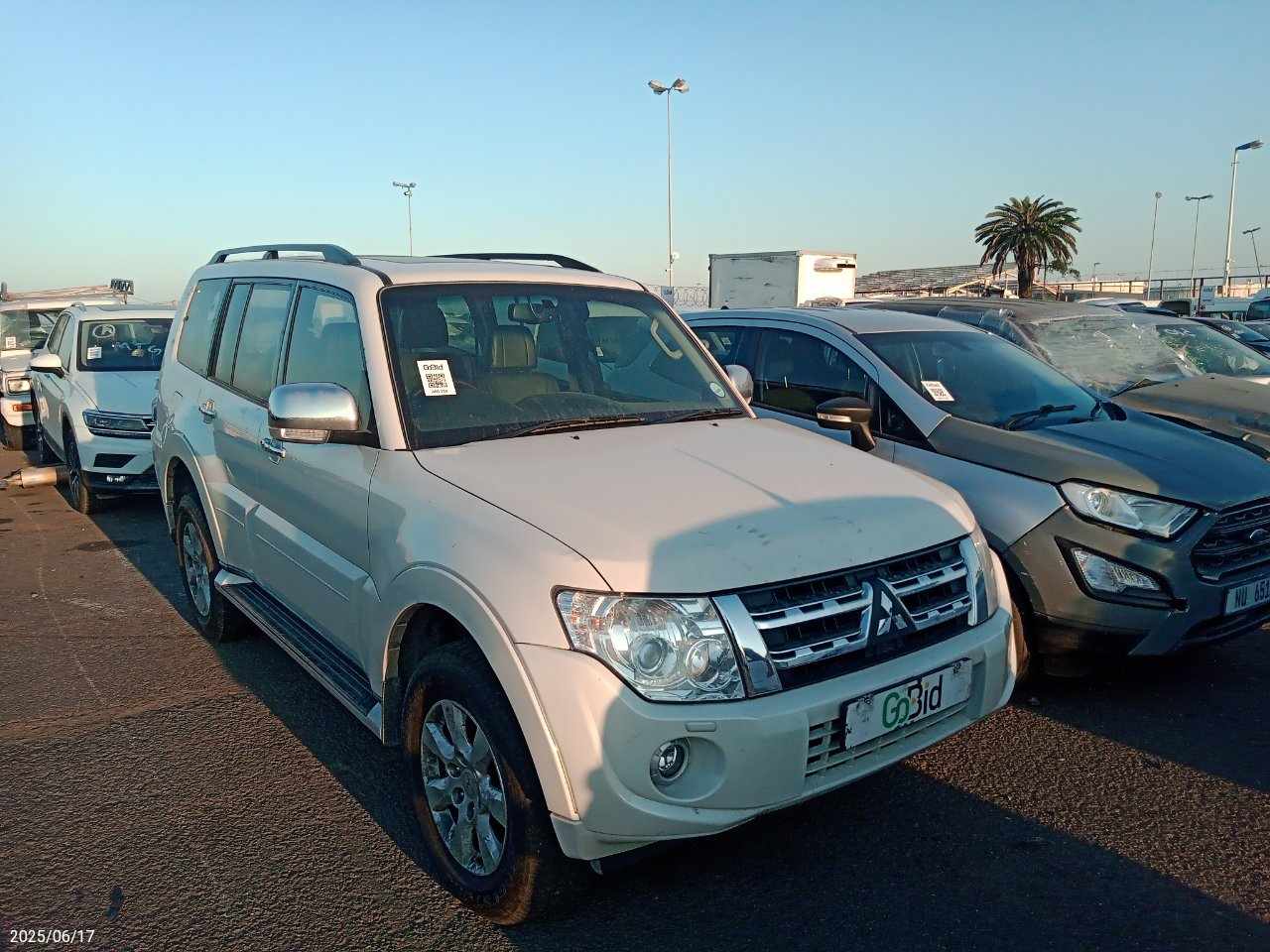 2013 MITSUBISHI PAJERO 3.2 Di - Dc GLS A/T